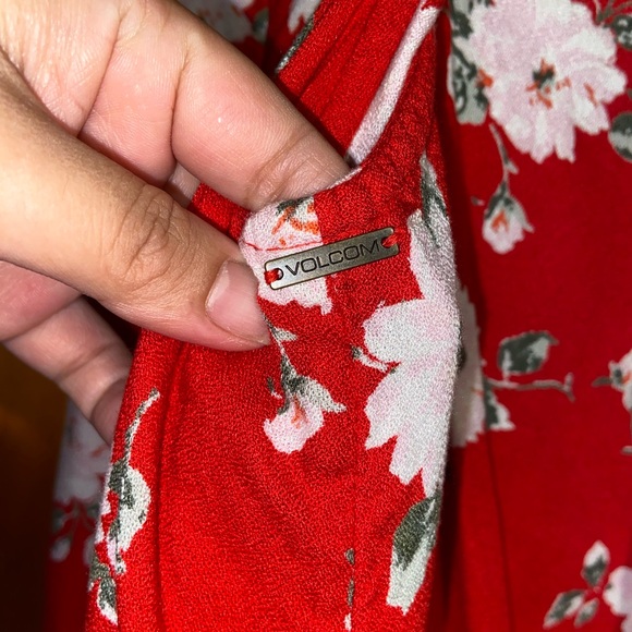 Red Volcom romper - Picture 4 of 5